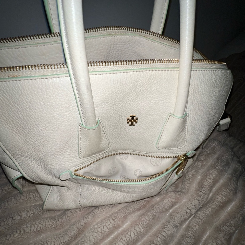 VINTAGE TORY BURCH BAG